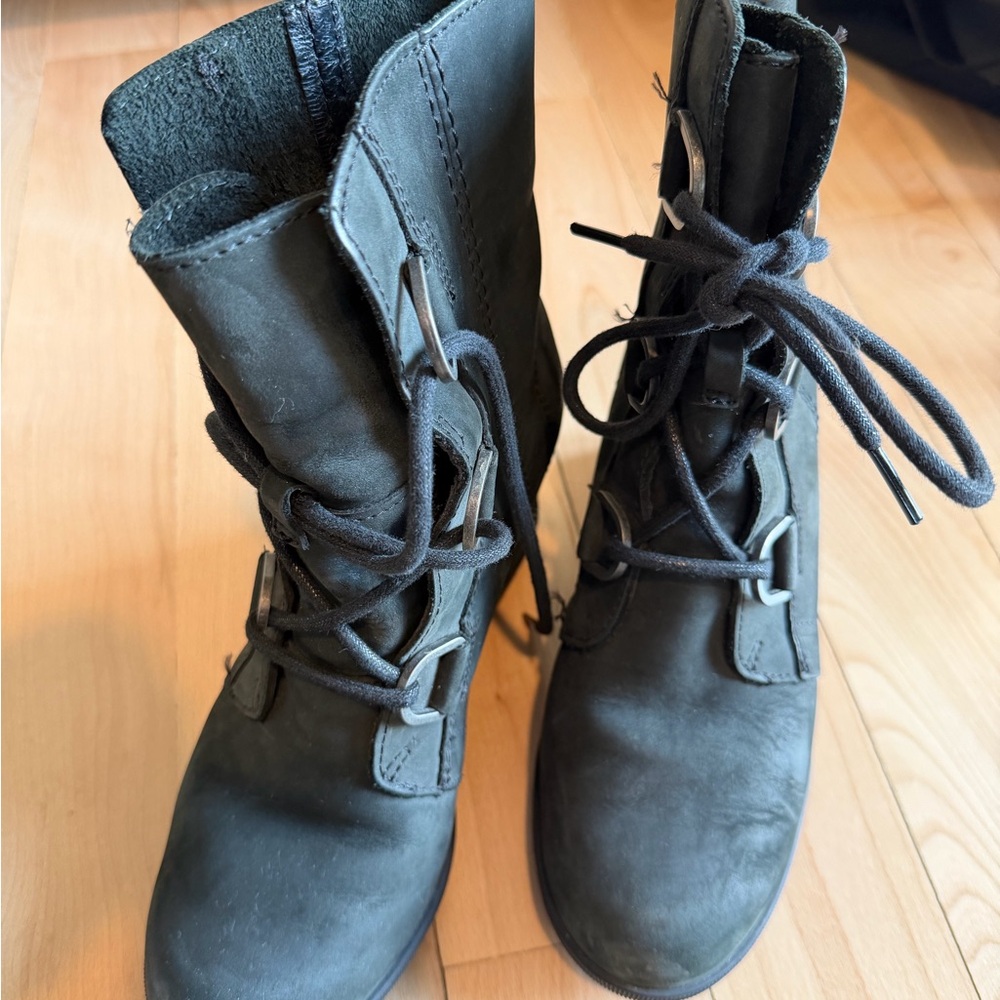 Sorel Joan of Arctic Wedge II